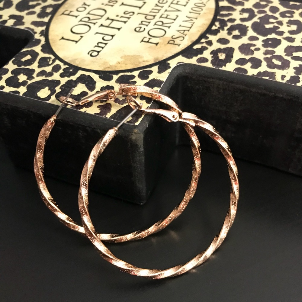 3/$20 Textured Rose Gold Hoop Earrings